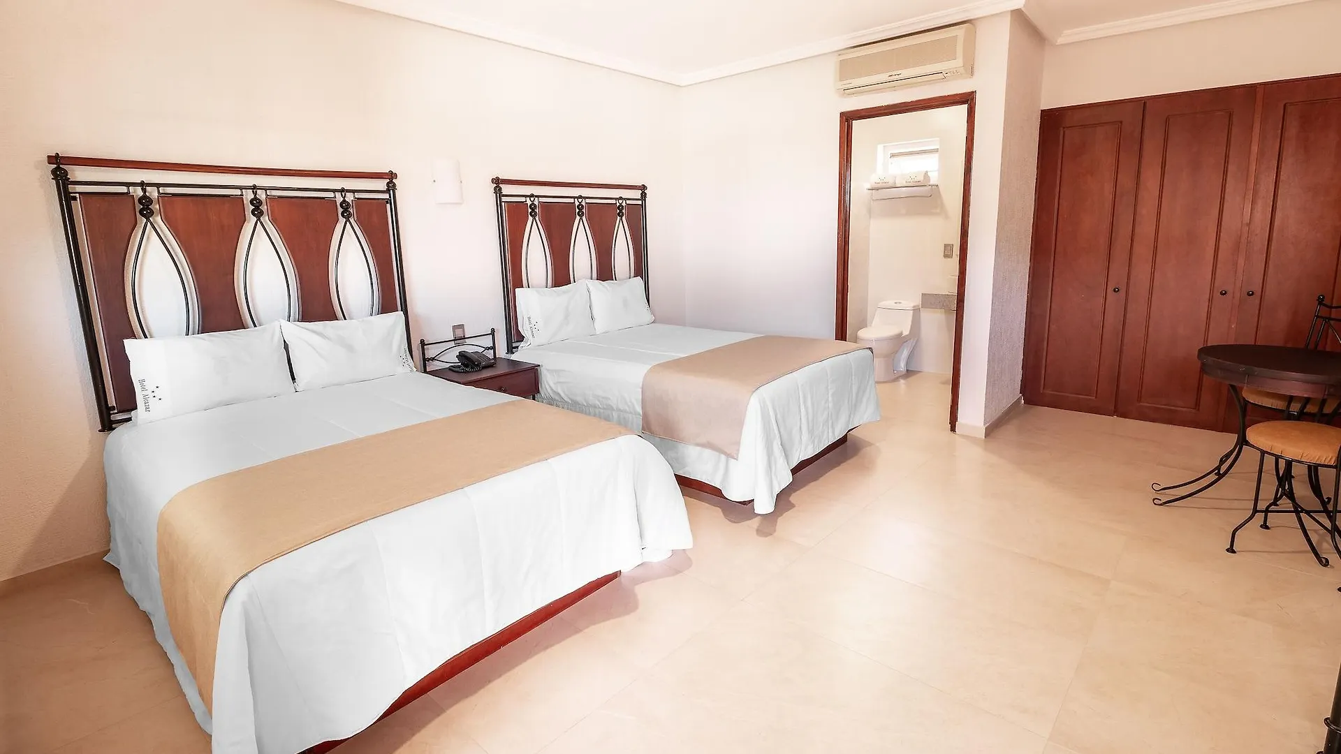 ****  Hotel Alcazar - Guadalajara Centro Historico Μεξικό